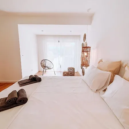 아파트 Oursea - Sea View With Pool - Fully Renewed 2022 알부페이라