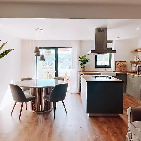 Oursea - Sea View With Pool - Fully Renewed 2022 Apartment *